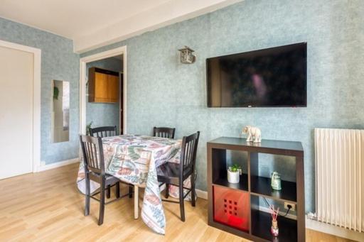 Superbe Studio Apartment A 2Mn De Paris ジャンティイ エクステリア 写真