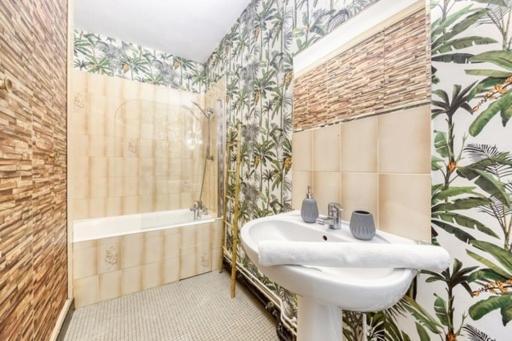 Superbe Studio Apartment A 2Mn De Paris ジャンティイ エクステリア 写真